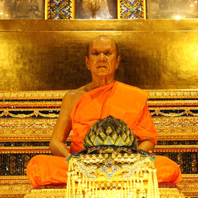 วัดปากน้ำภาษีเจริญ พระพุทธรูปสูงที่สุดใน กทม.