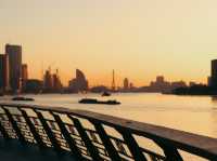 6am Views of The Bund, Shanghai🌅🌼💛