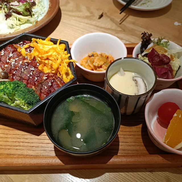 大叔的愛 😆日本料理