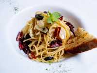 ร้านอาหารนานาชาติในโรงแรม Movenpick