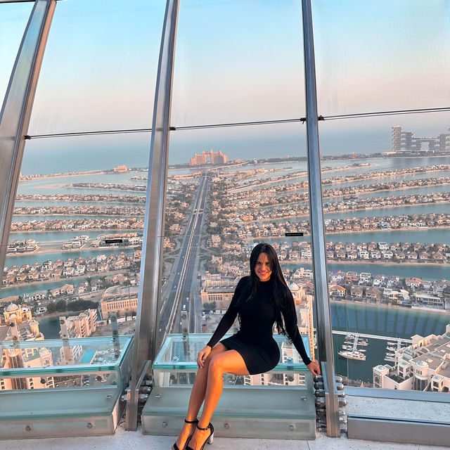 360-Degree Views of Dubai’s Palm 