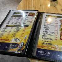 環境闊落的小炒店