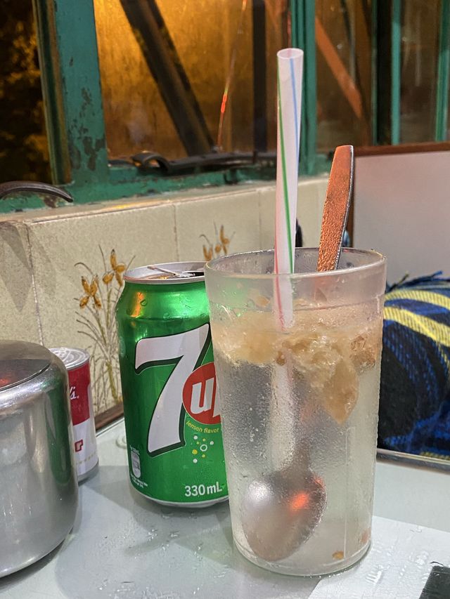 全港只此一間☝🏻老香港懷舊轉角唐樓餐廳