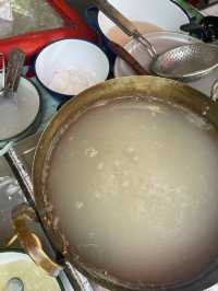 ร้านไอติมชื่นใจนี้ที่แม่กำปอง