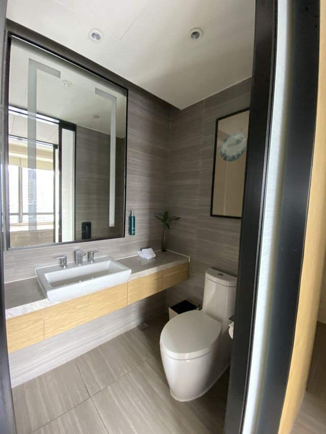 深圳龍華希尔頓逸林酒店
