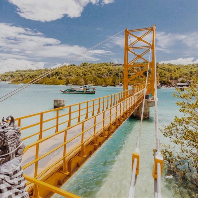 Yellow Bridge, Nusa Lembongan, Bali