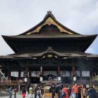 Zenkoji temple