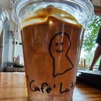 Tone Cafe' เมืองแห่งขุนเขา สายฝน ลมและหมอก