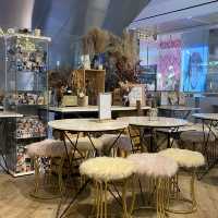 Unleashing Creativity at Café de Paris
