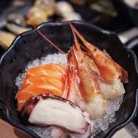 「銅鑼灣牛之鍋」九周年慶,C套餐包中鮑魚拖羅壽司和花膠任食!