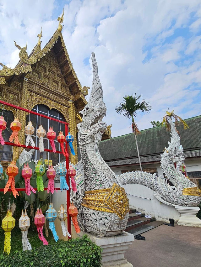 📍"วัดป่าแดด“วัดดังที่สายมูต้องไม่พลาด!!!