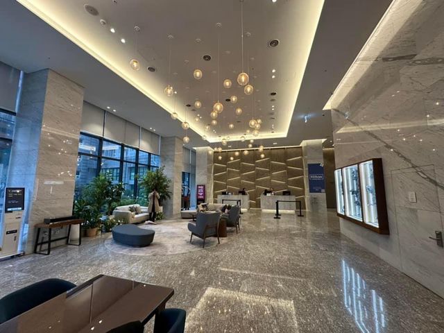 希爾頓花園首爾江南：地理位置優越，便利交通