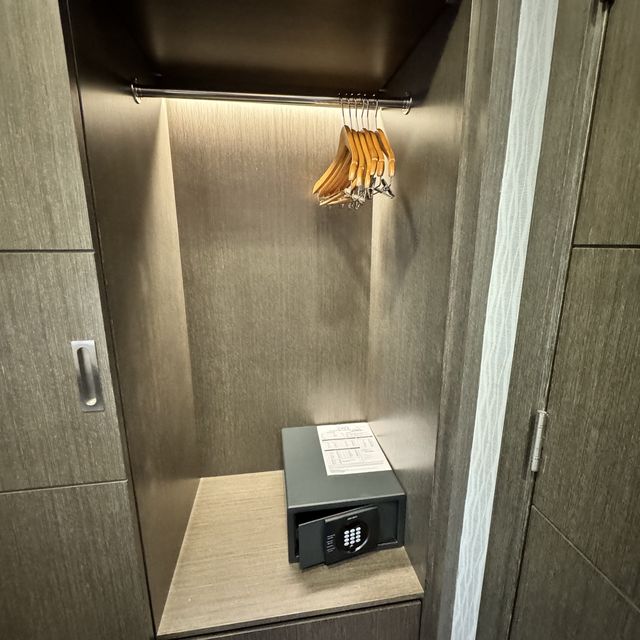交通方便的酒店 簡潔的客房