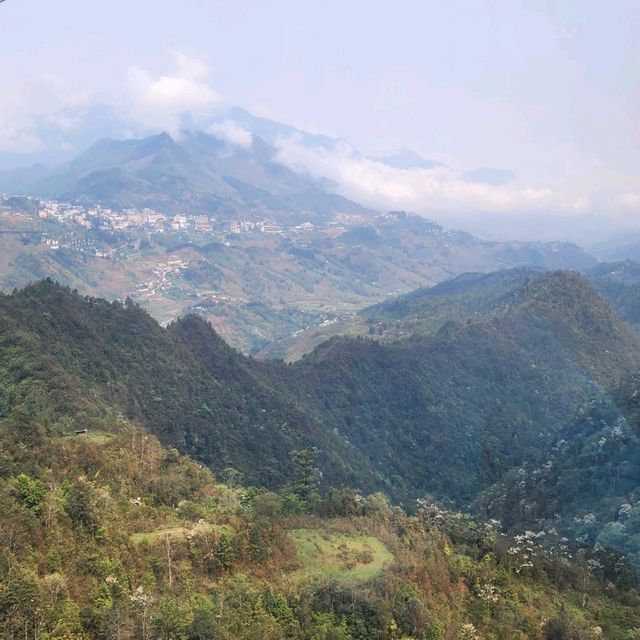 Roof of Indochina Fansipan Sapa