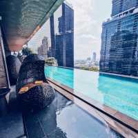 Large infinity pool hotel in Sathorn Bangkok