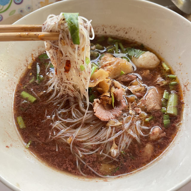 ก๋วยเตี๋ยวเรือป้าปิ๋ว @วัดบางยี่ขัน