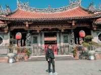 วัดหลงซาน (Longshan Temple)