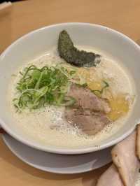 【兵庫/伊丹】ラーメンEXPOグランプリを受賞した泡系ラーメン店