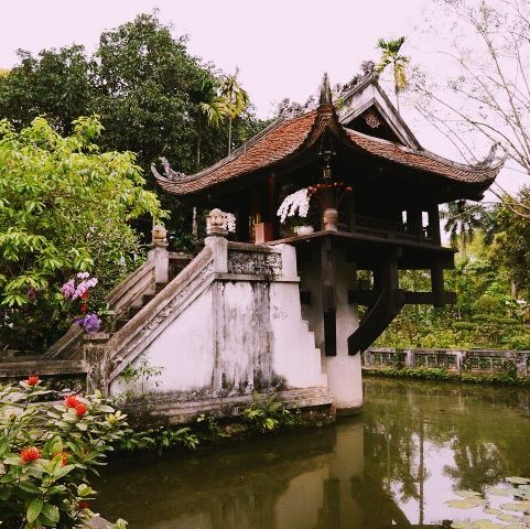 Discovering the Temple of Literature's Tranquil Beauty