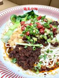 【香港覓食.人氣重慶遇見小麵】