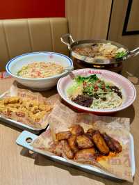 【香港覓食.人氣重慶遇見小麵】