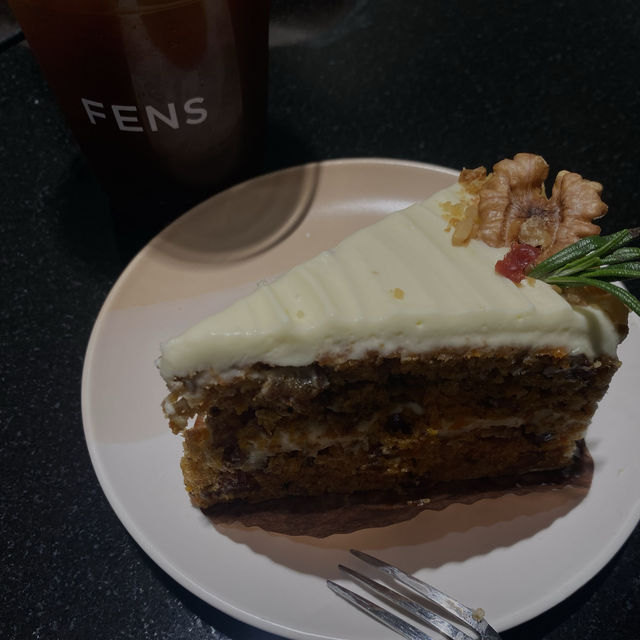 【タイ🇹🇭バンコク】どこを切り取っても美しい！モダンで落ち着くおしゃれなカフェ