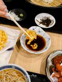 โซบะชามยักษ์ที่ Azuma Soba Restaurant