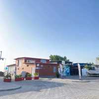 Explore paradise on Kish Island: pristine beaches, vibrant culture