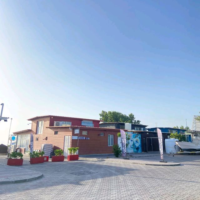 Explore paradise on Kish Island: pristine beaches, vibrant culture