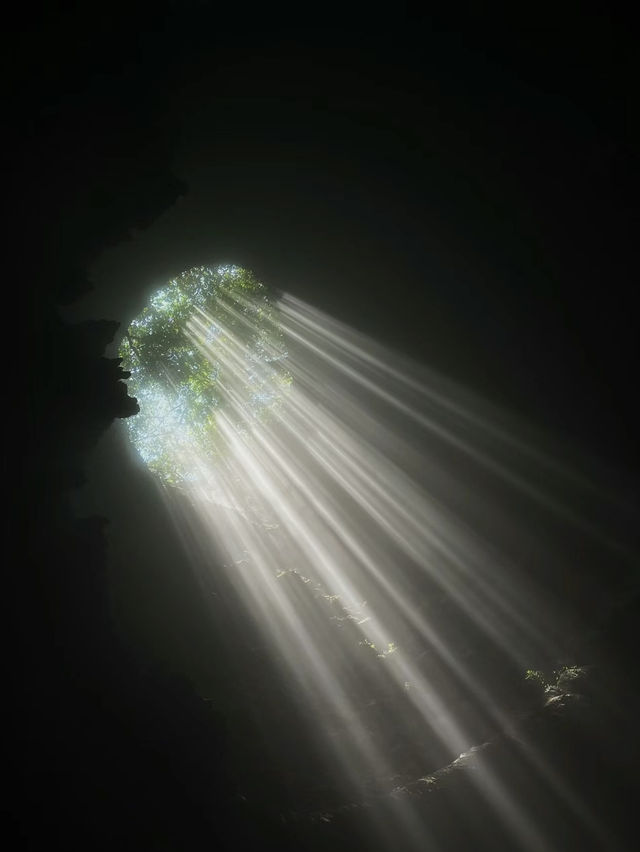Jomblang cave
