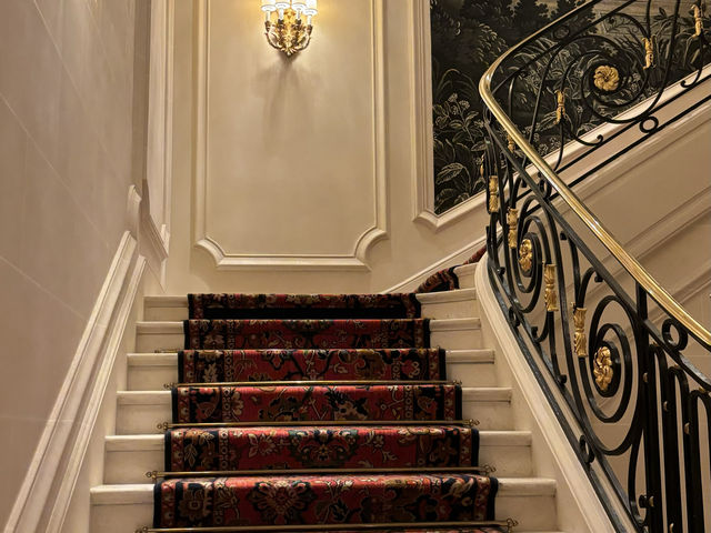 Ritz의 대명사 Ritz Paris에서🤩