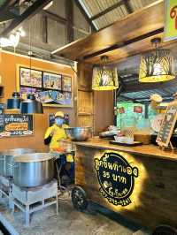 ตลาดน้ำบางน้ำผึ้ง บางกระเจ้า