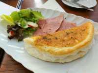คาเฟ่สไตล์ฝรั่งเศสร้านดังของพัทยา