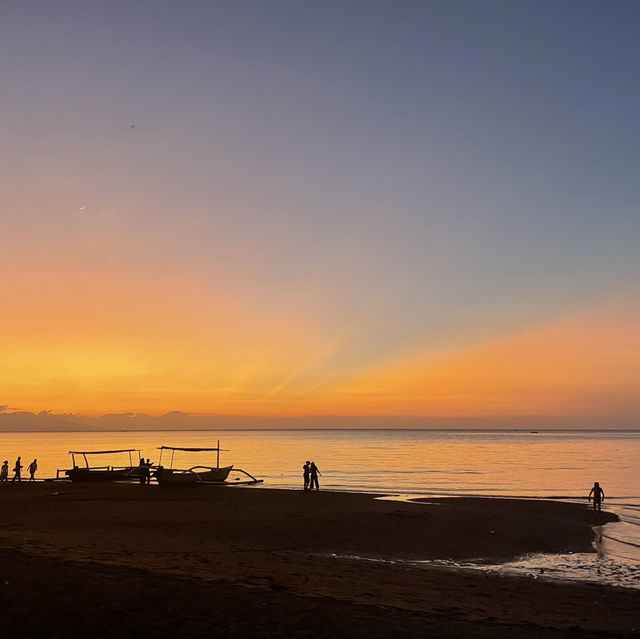 Beautiful sunset at lovina beach