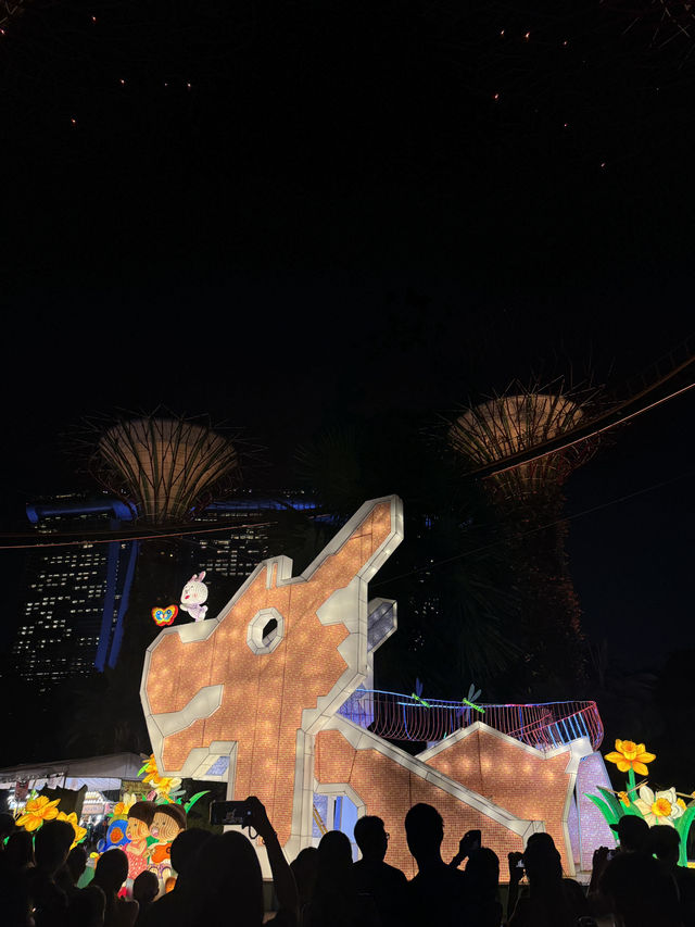 🇸🇬Spent an amazing night at Mid-Autumn Festival at GBTB Singapore 
