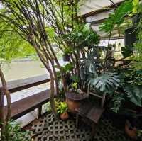 eight de klong