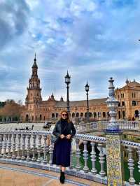 😍Beautiful Square in Seville💙🌟