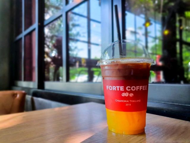 Forte Coffee แวะพักก่อนขึ้นแม่กำปอง