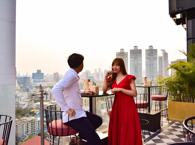 โรงแรมหรูวิวดาดฟ้าใจกลางเมือง