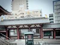 大阪四天王寺 — 不同角度下的古建築之美