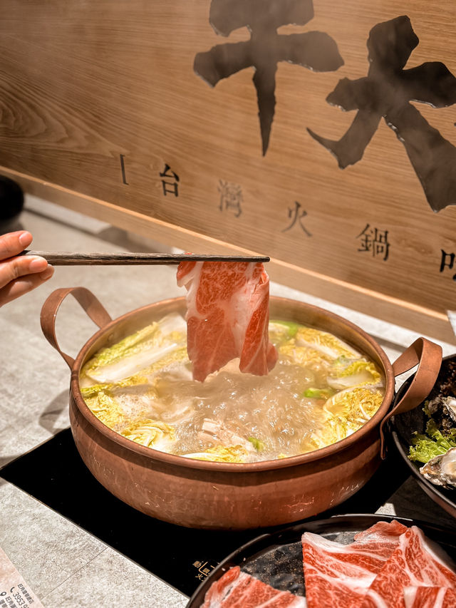 𓃒 牛大人五週年慶典 日本黑毛和牛吃到飽！
