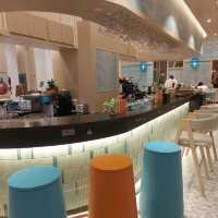 ยกให้เป็นคาเฟ่ที่บรรยากาศดี ลงตัวทุกอย่าง