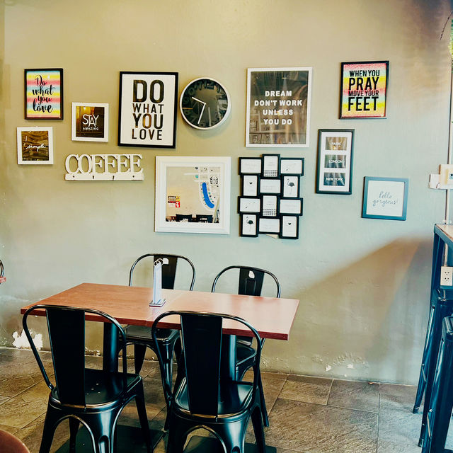 For Foo Cafe' (ฟอร์ฟู่ คาเฟ่)