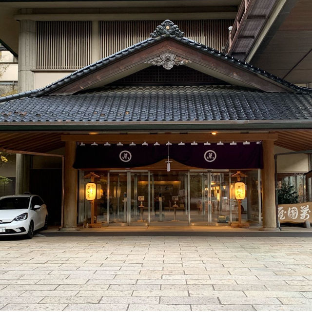 【山形 あつみ温泉 萬石屋】プロが選ぶ旅館100選 40年連続優勝  朝ごはんフェスティバル日本一！！