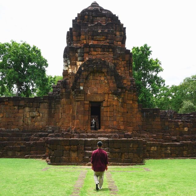 สำรวจประวัติศาสตร์และอารยธรรมขอมา📍
