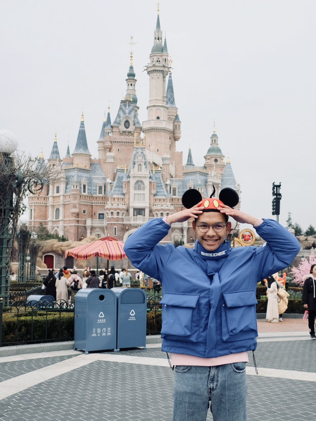 หนาวนี้ที่ Shanghai Disneyland ! ❄️🏰