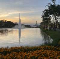 สวนหลวง ร.9: โอเอซิสใจกลางเมือง🍃🌸