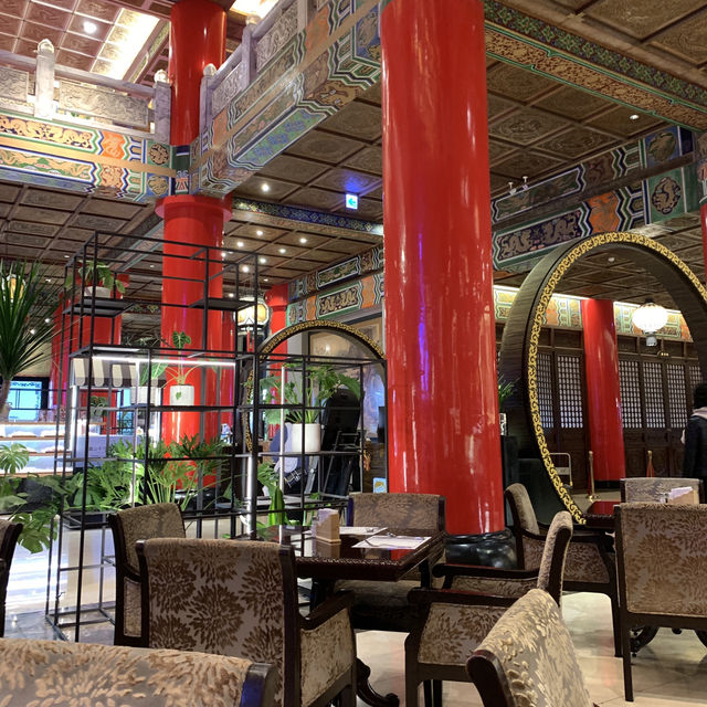 【松鶴自助餐】在古色古香的裝潢中品嚐美味 【松鶴自助餐】在古色古香的裝潢中品嚐美味