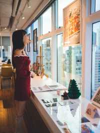 充滿藝術氣團酒店。1分鐘直達地鐵