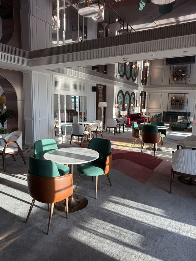 Luxury afternoon tea experience at iL Salone